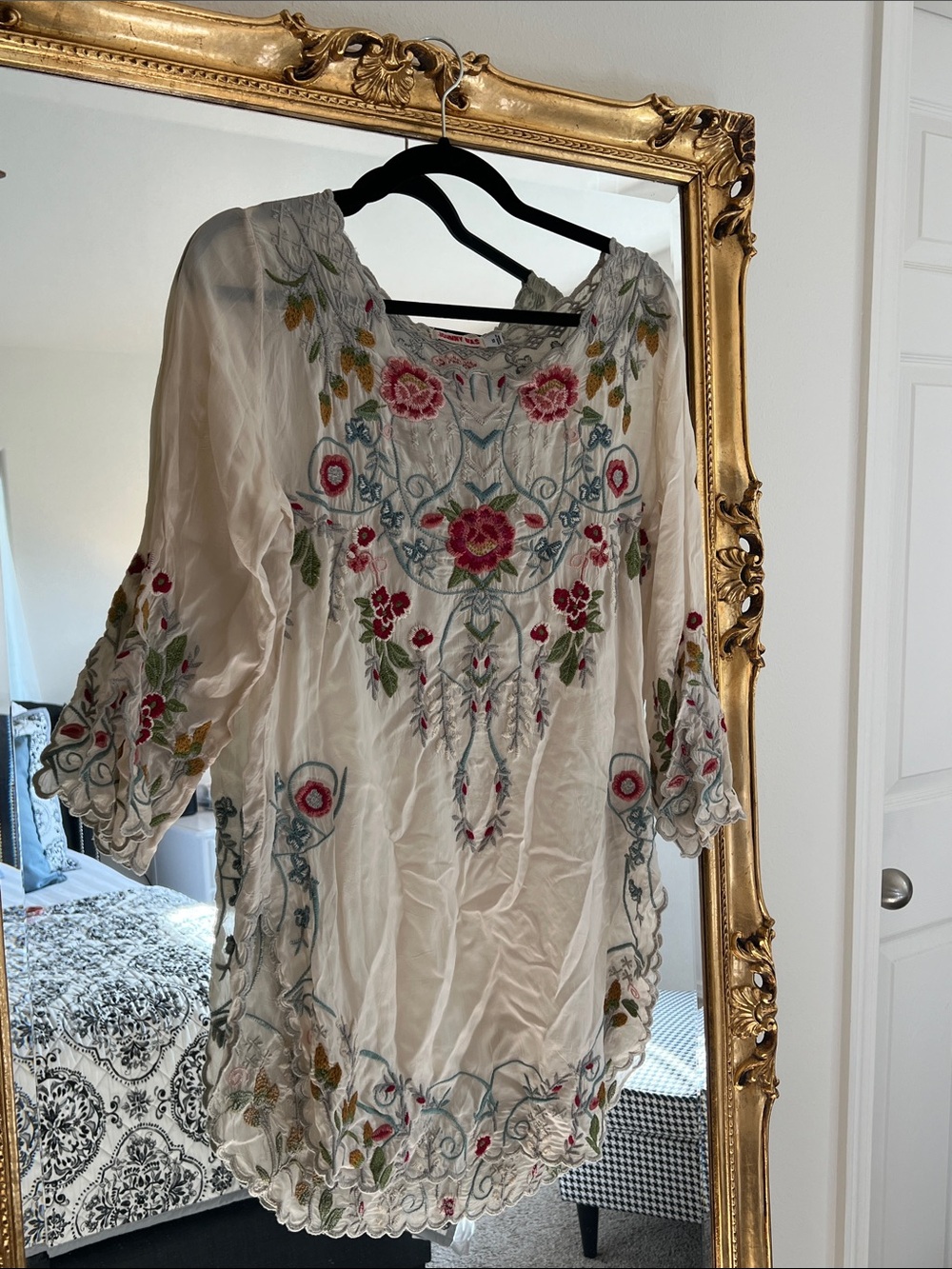 Johnny Was Embroidered Boho Tunic Dress in Cream with Red Floral Detail
